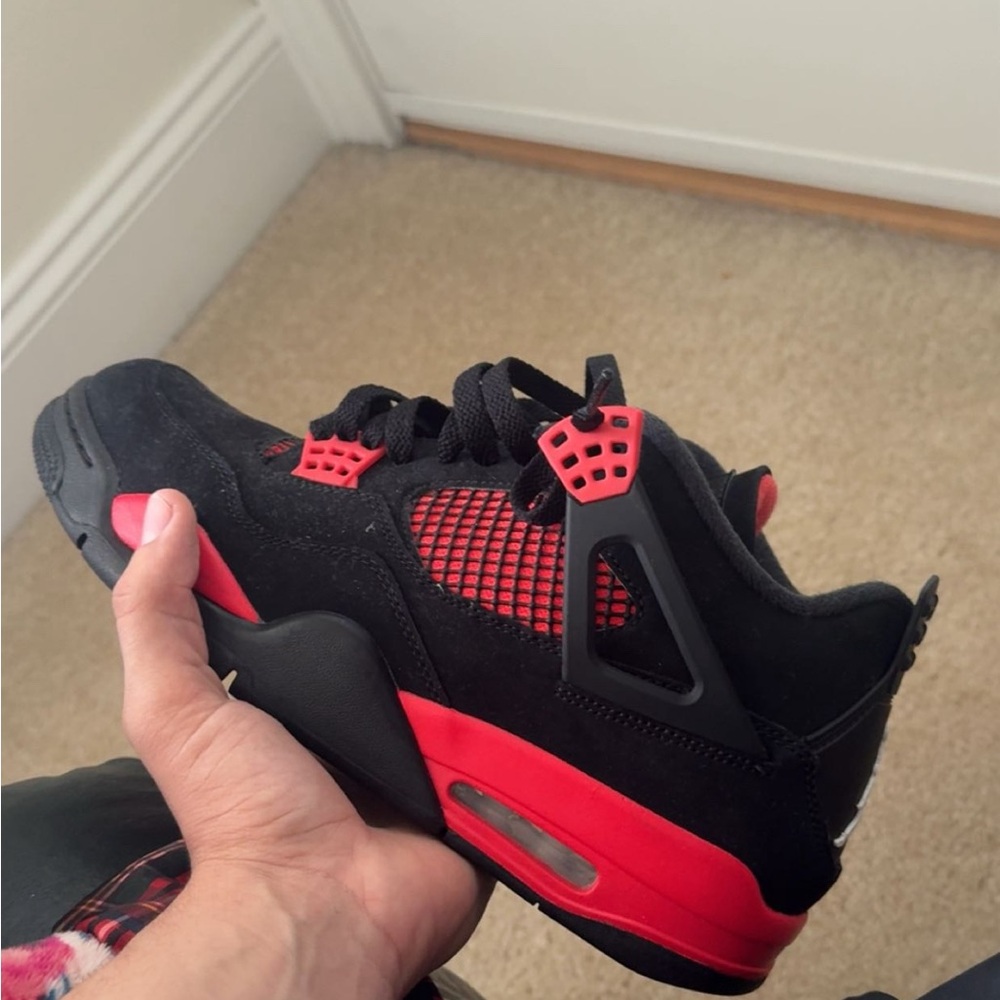 Jordan Red Thunder 4’s